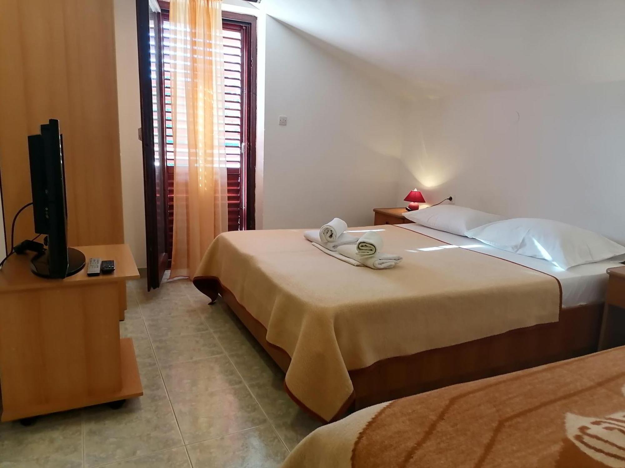Mirjana F Apartaments Baška Zimmer foto